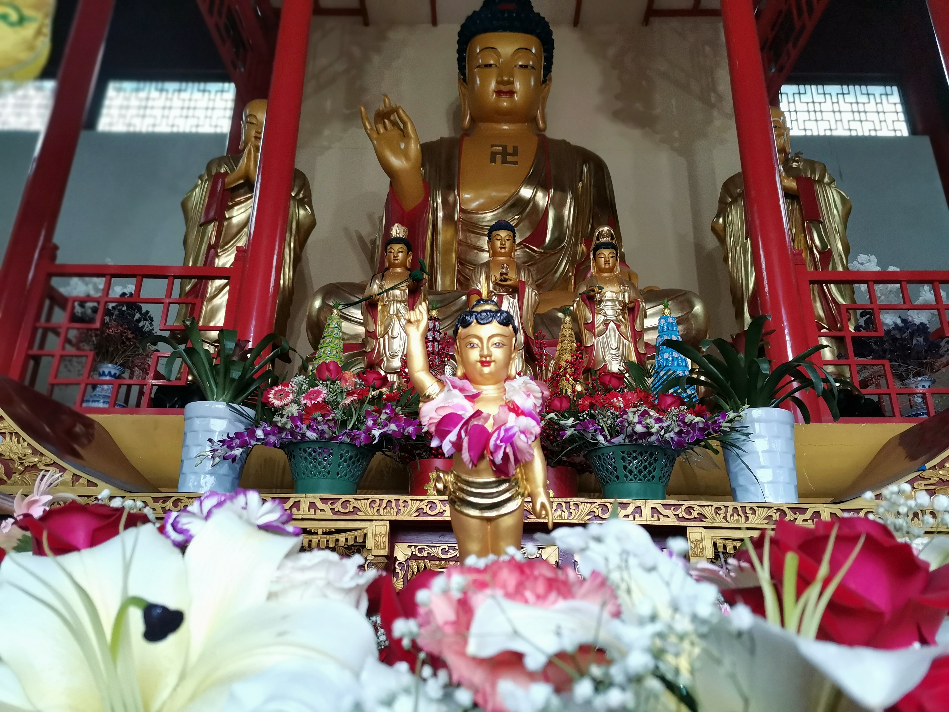 金彩汇彩票释迦牟尼佛圣诞法会圆满